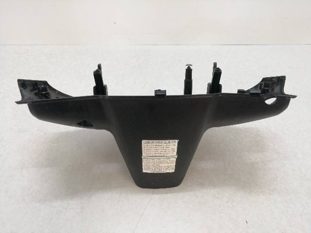 EMBELLECEDOR-MANILLAR-INFERIOR  YAMAHA AXIS 50 (1999)