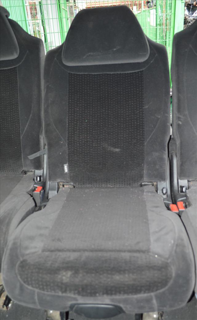 Asiento Trasero Derecho