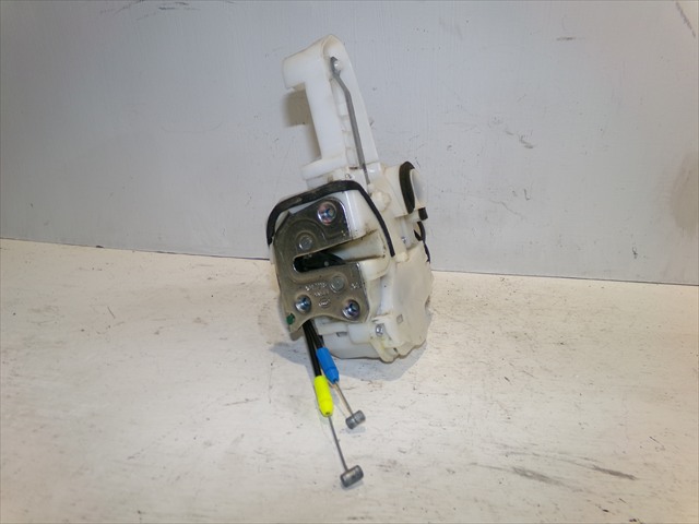 Cerradura Delantero Izquierda