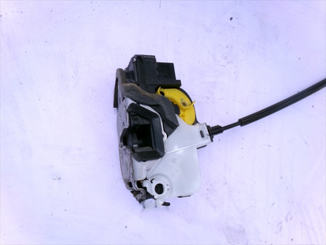 Cerradura Delantero Izquierda