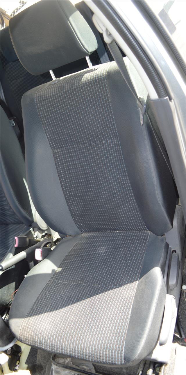 Asiento Delantero Izquierdo