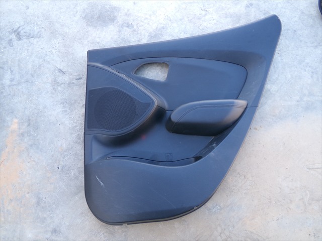 Guarnecido Trasero Derecho