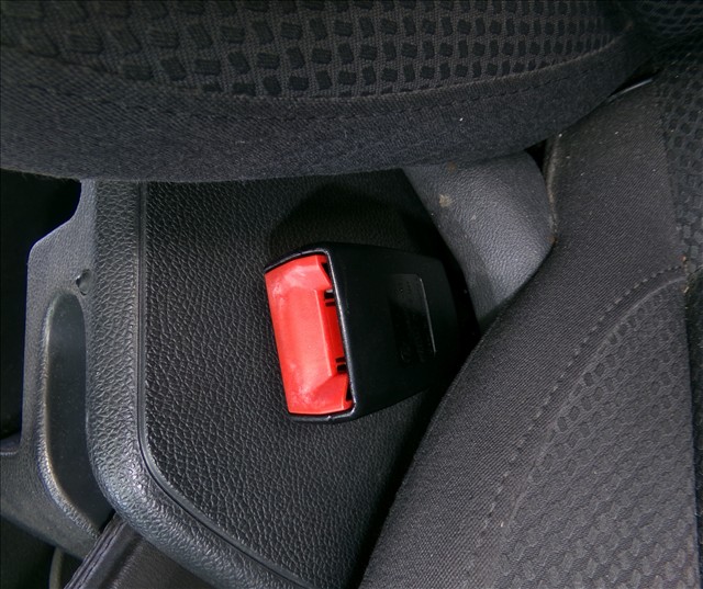 Enganche Cinturon Delantero Izquierdo