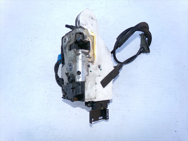 Cerradura Delantero Izquierda
