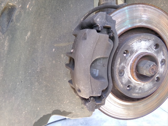 Pinza de Freno Delantera Izquierda