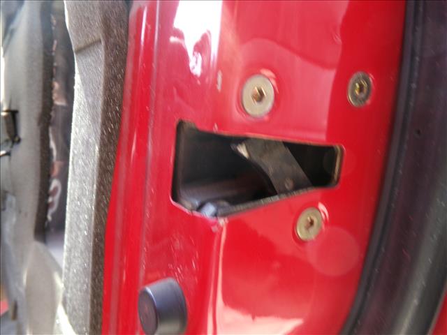 Cerradura Delantero Derecha