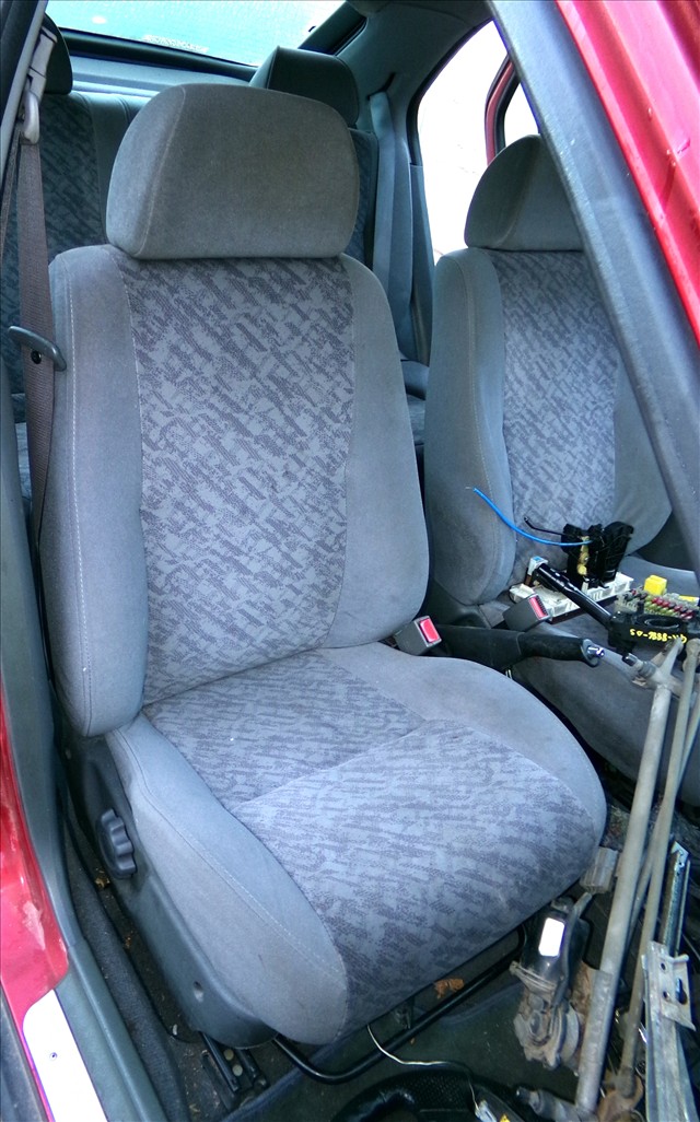 Asiento Delantero Derecho