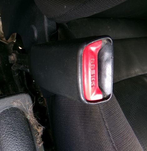 Enganche Cinturon Delantero Derecho