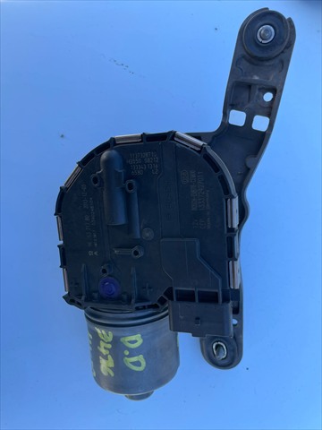 Motor Limpia Delantero Derecho