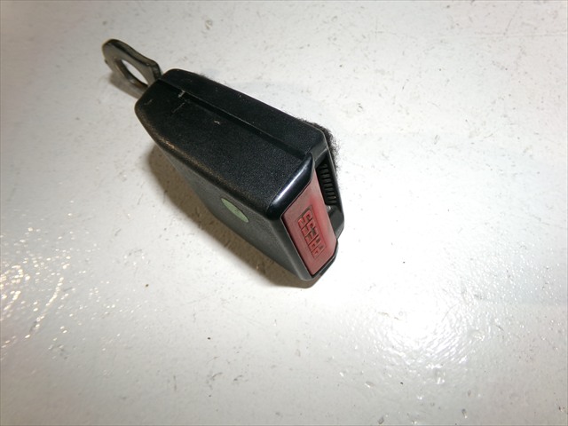 Enganche Cinturon Delantero Izquierdo