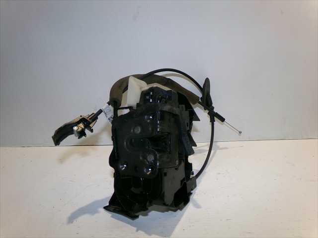 Cerradura Delantero Izquierda