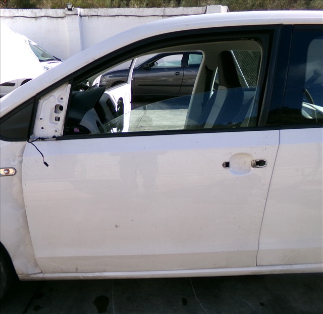 Puerta Delantera Izquierda