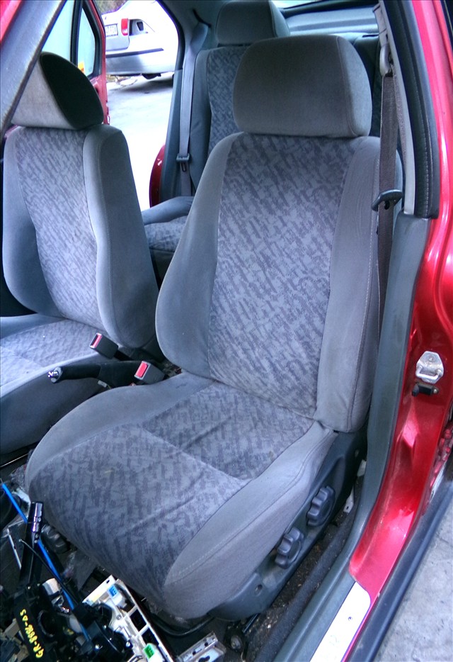 Asiento Delantero Izquierdo