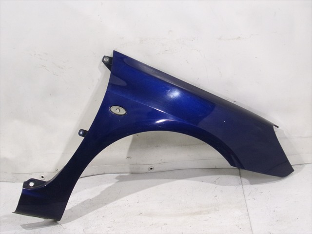 Aleta Delantera Derecha