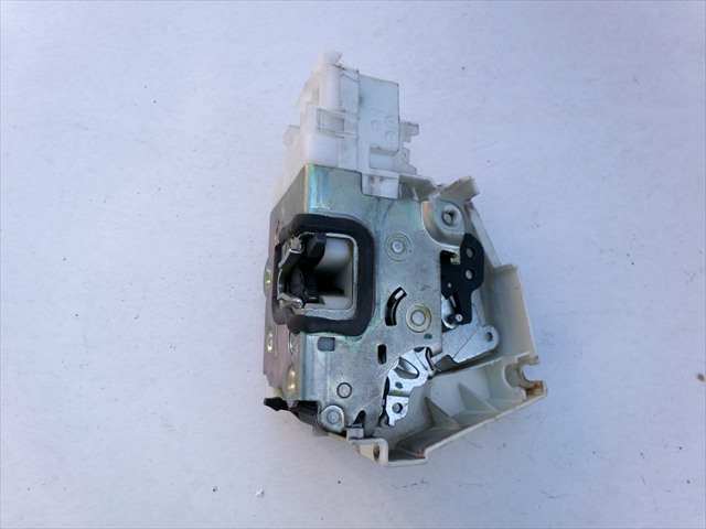 Cerradura Trasera Izquierda