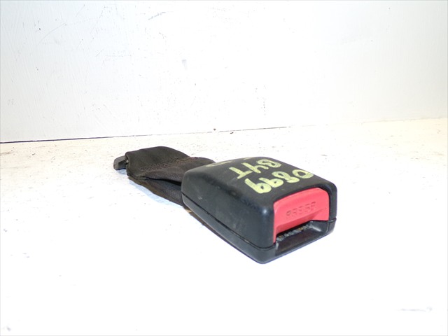 Enganche Cinturon Trasero Derecha