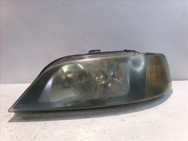 Faro Izquierda