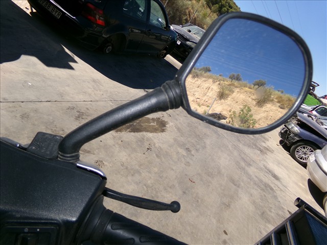 Retrovisor Derecho