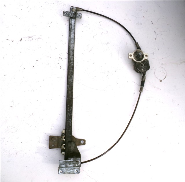 Elevalunas Manual Delantero Izquierdo