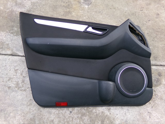 Guarnecido Delantero Izquierdo