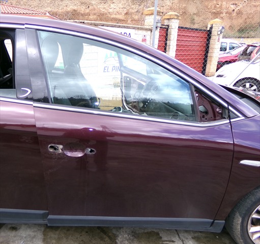 Puerta Delantera Derecha