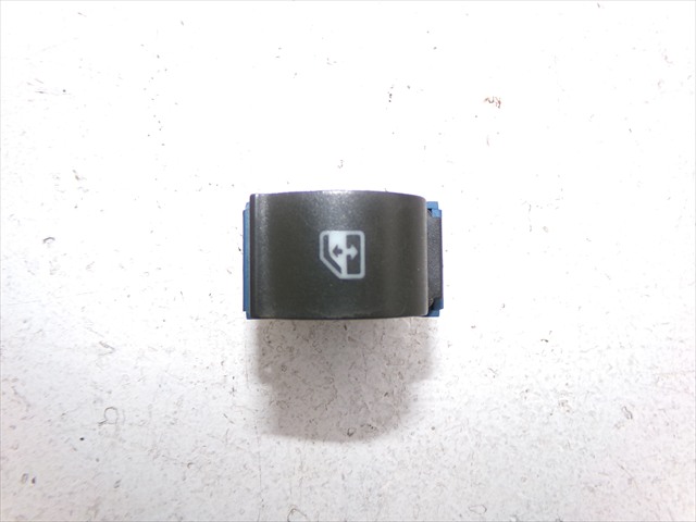 Botonera Elevalunas Delantera Derecha