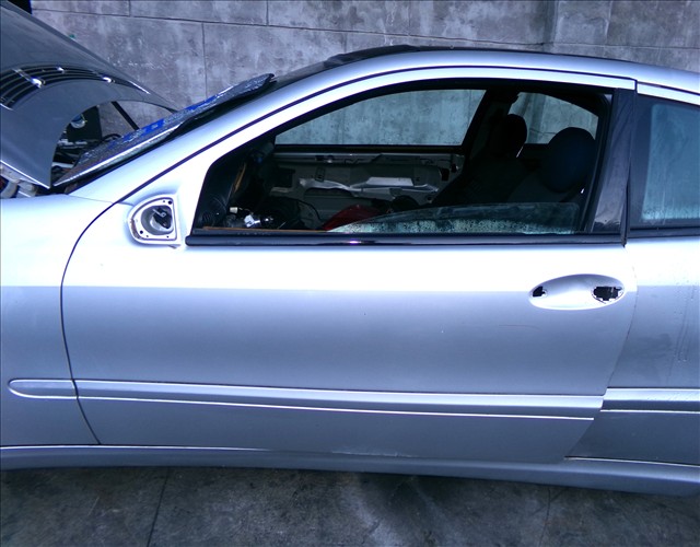 Puerta Delantera Izquierda