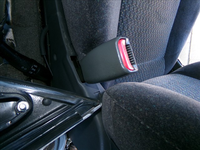 Enganche Cinturon Delantero Derecho