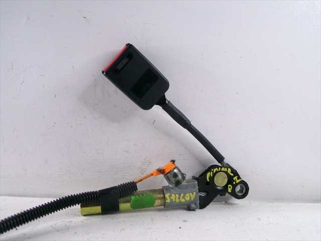 Enganche Cinturon Delantero Izquierdo