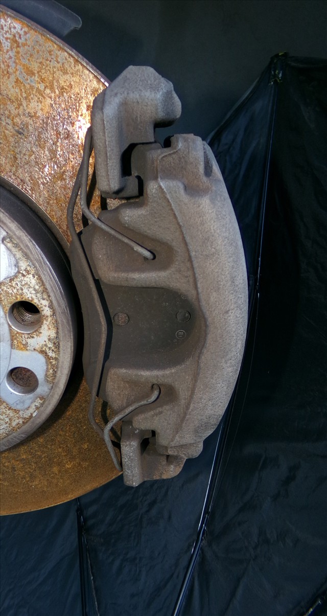 Pinza de Freno Delantera Derecha