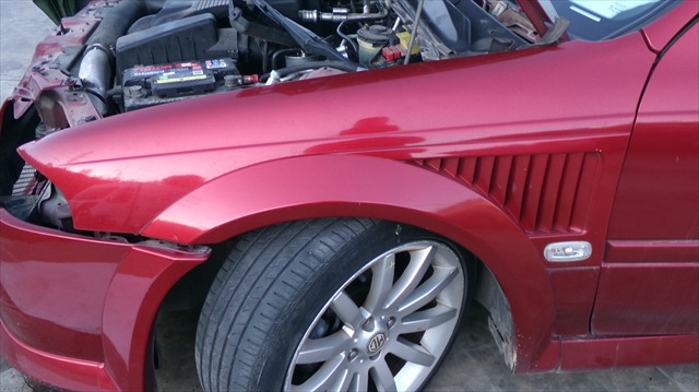 Aleta Delantera Izquierda