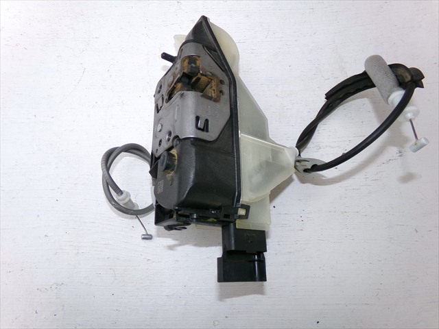 Cerradura Delantero Izquierda