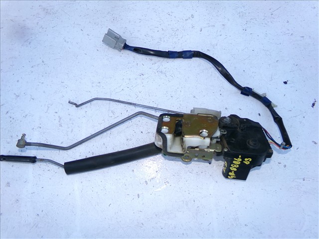 Cerradura Delantero Derecha