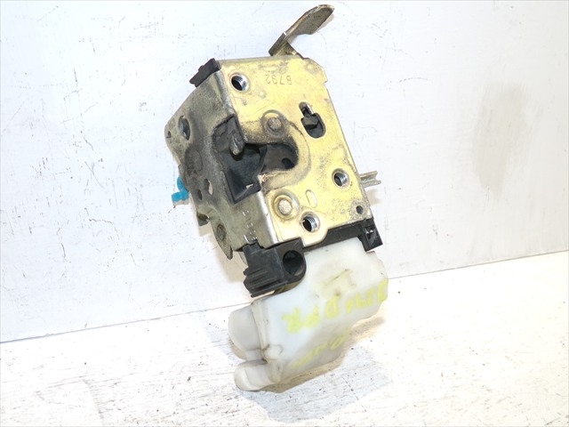 Cerradura Delantero Derecha