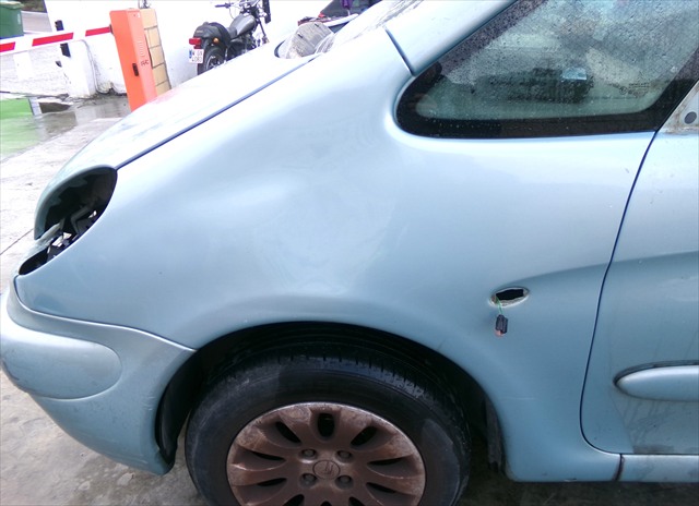 Aleta Delantera Izquierda