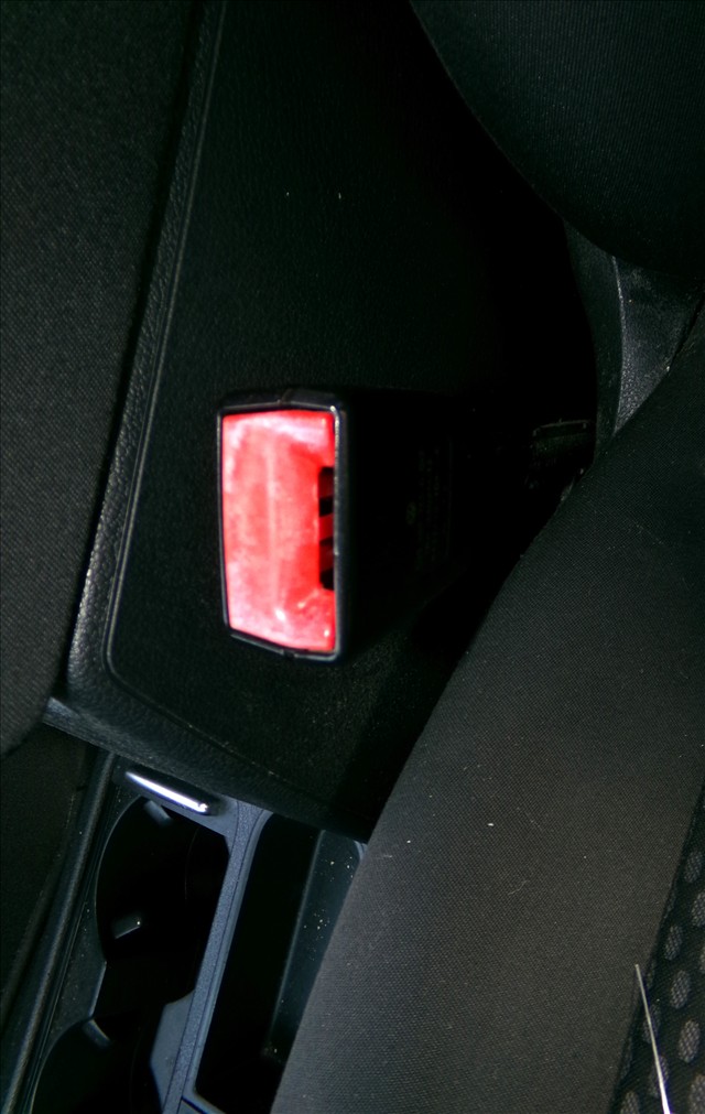 Enganche Cinturon Delantero Izquierdo