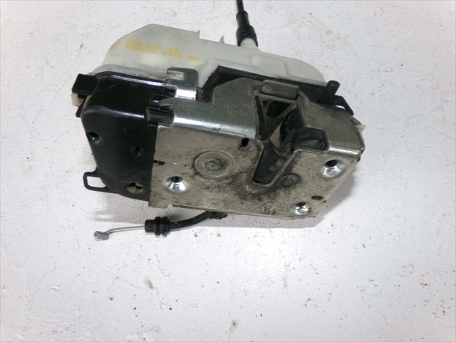 Cerradura Trasera Izquierda