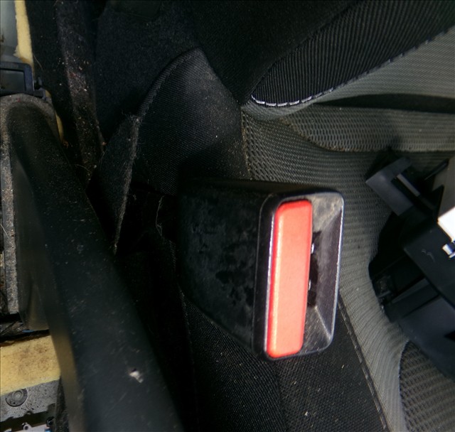 Enganche Cinturon Delantero Izquierdo