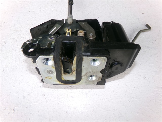 Cerradura Delantero Derecha