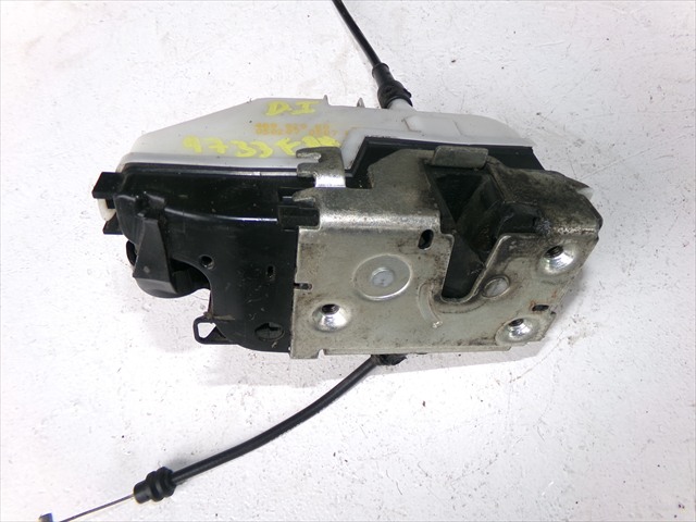 Cerradura Delantero Izquierda