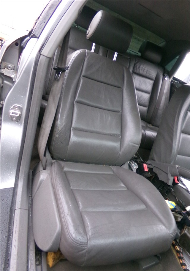 Asiento Delantero Derecho