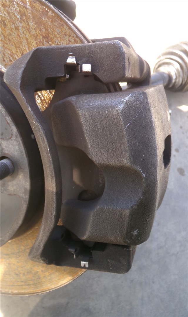 Pinza de Freno Delantera Derecha