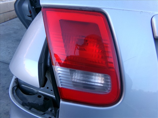 Piloto Porton Izquierda