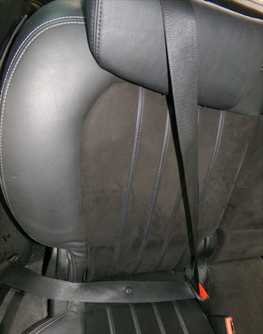 Cinturon Trasero Derecho