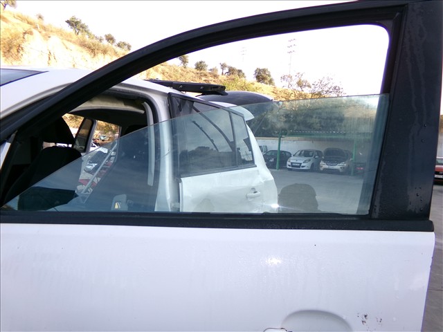 Cristal Puerta Delantera Izquierda