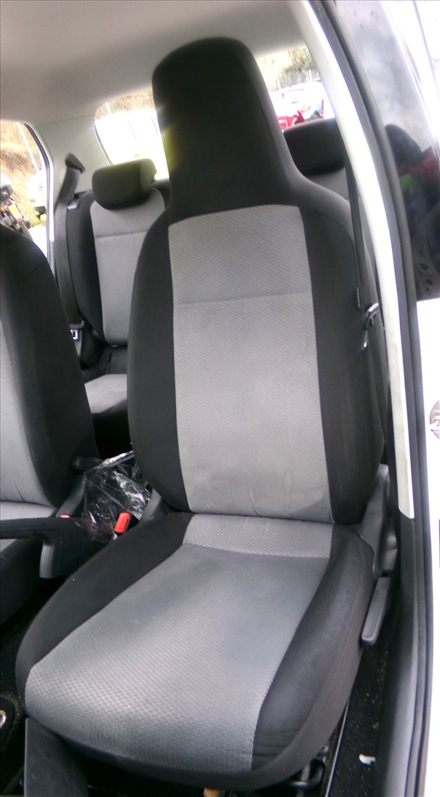 Asiento Delantero Izquierdo