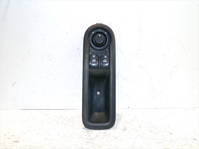 Botonera Elevalunas Delantera Izquierda