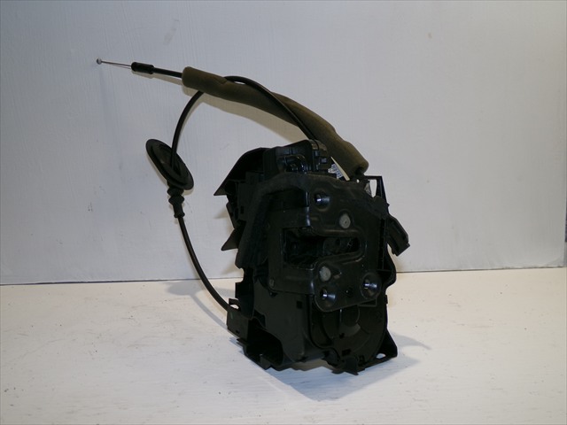 Cerradura Delantero Derecha