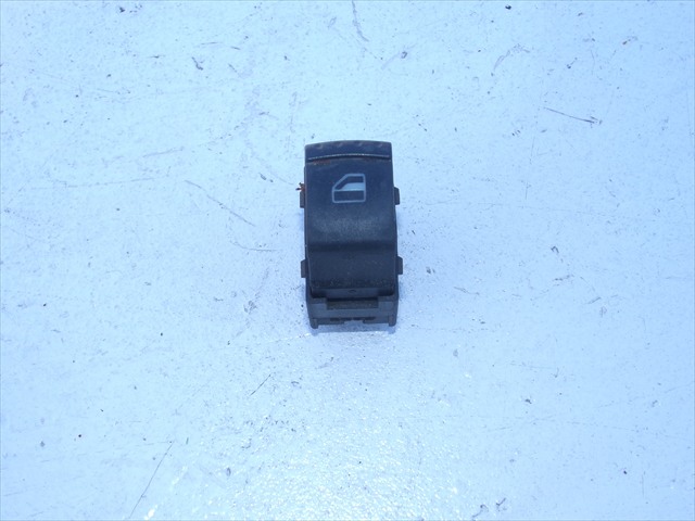 Botonera Elevalunas Delantera Derecha