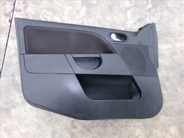 Guarnecido Delantero Izquierdo